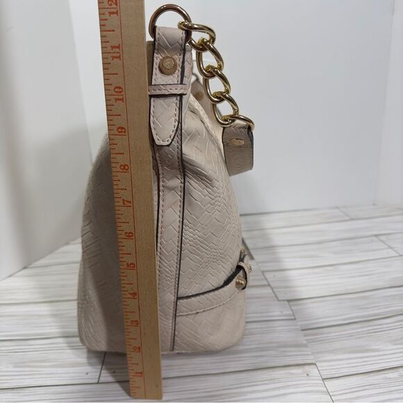 $108 JESSICA SIMPSON NESSA OVERSIZED BUCKET SHOULDER TOTE SATCHEL PURSE NWT - Picture 9 of 15
